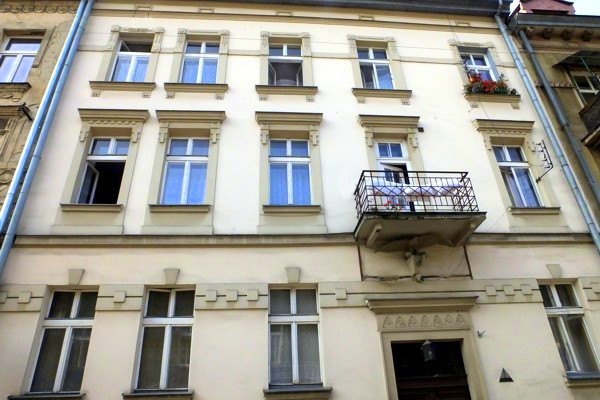 DOM JANA TYRANOWSKIEGO, ul. Różana 11 – dostępny tylko z zewnątrz