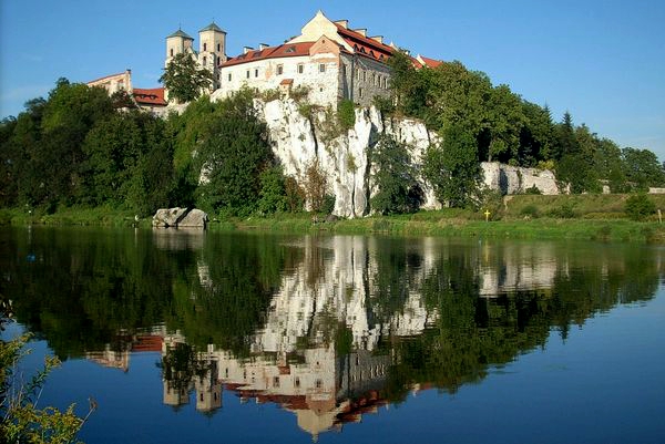KLASZTOR OO. BENEDYKTYNÓW W TYŃCU, ul. Benedyktyńska 37