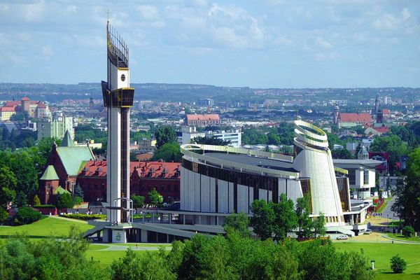 SANKTUARIUM BOŻEGO MIŁOSIERDZIA W ŁAGIEWNIKACH, ul. Siostry Faustyny 3-9