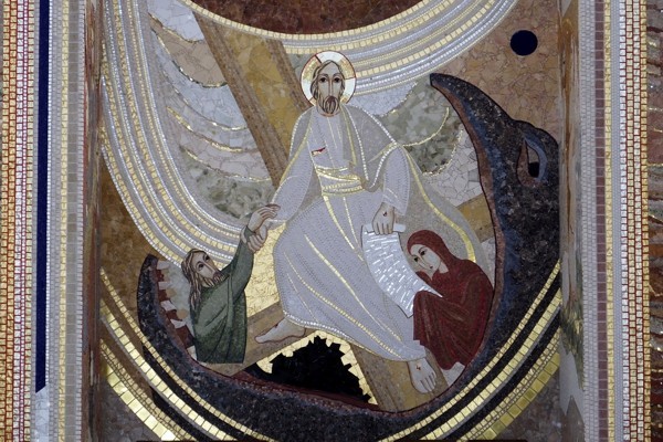 Prezbiterium – ściana centralna 3