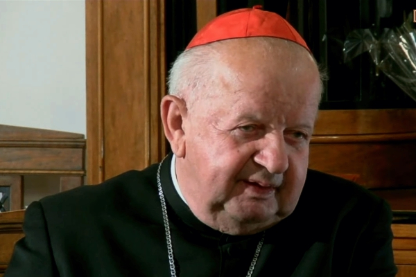 100. rocznica objawień fatimskich i zamachu na Jana Pawła II. Rozmowa z kard. Stanisławem Dziwiszem