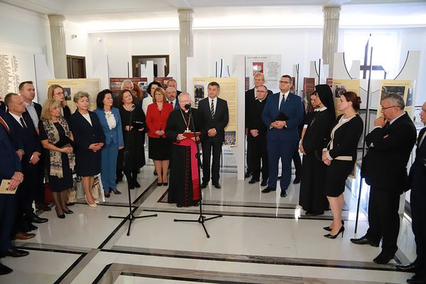 Wystawa „…I odnowił oblicze ziemi” otwarta w Sejmie
