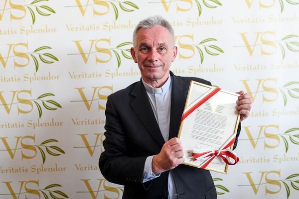 Wręcznie Nagrody Województwa Małopolskiego im. Jana Pawła II Veritatis Splendor 2018