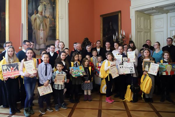 Jak Karol został papieżem? Wręczenie nagród dla laureatów Papieskiego Konkursu Plastycznego