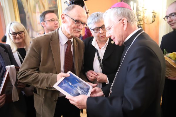 Jesteście strażnikami Papieskiego ducha. Spotkanie Metropolity z Fundacją Szlaki Papieskie