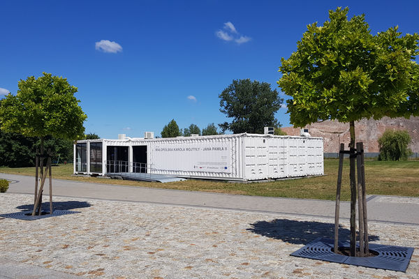 Mobilna wystawa „Małopolska Karola Wojtyły – Jana Pawła II”