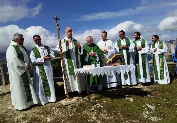 Abp Jędraszewski: Jan Paweł II uczył, że w górach człowiek ma możliwość usłyszeć wewnętrzne echo Bożego głosu