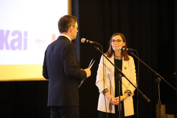 „Wojtyła wcale nie jest trudny”! Premiera filmu „Lubię patrzeć jak wschodzi słońce”