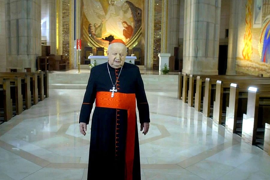 Kard. Dziwisz o św. Janie Pawle II: dzieło jego życia przynosi nadzieję w czasie pandemii
