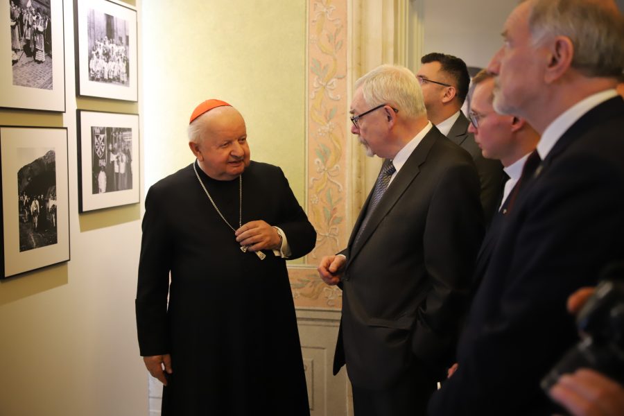 Wernisaż wystawy „Pasterz” w Muzeum Archidiecezjalnym kard. Karola Wojtyły