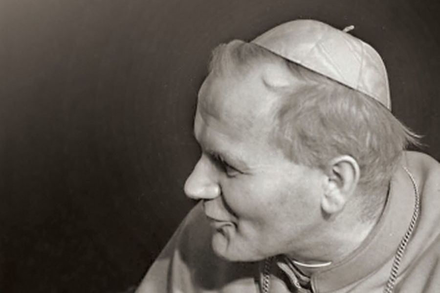 Biskup Wojtyła zawsze pomagał