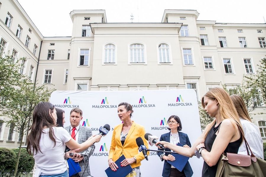Ruszyła pierwsza edycja Małopolskiego Stypendium im. św. Jana Pawła II dla Mistrzów Edukacji