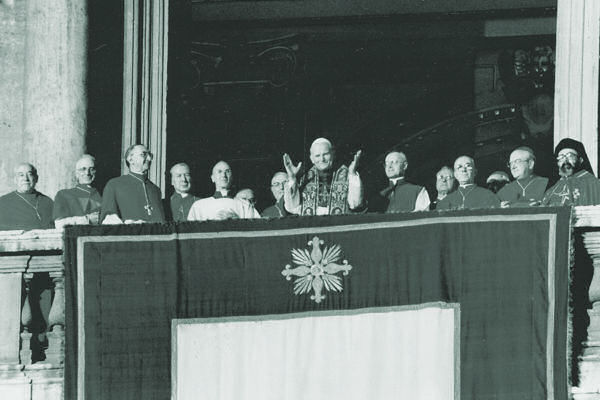 Habemus Papam! - 16.X.1978 rok. ok. godz. 17.15 kard. Karol Wojtyła zostaje wybrany na papieża, przybiera imię Jan Paweł II